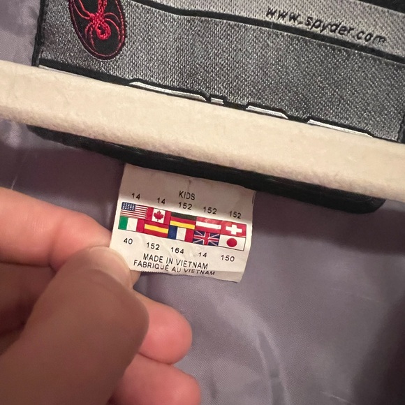 Spyder Girls size 14 ski Jacket - Picture 9 of 12
